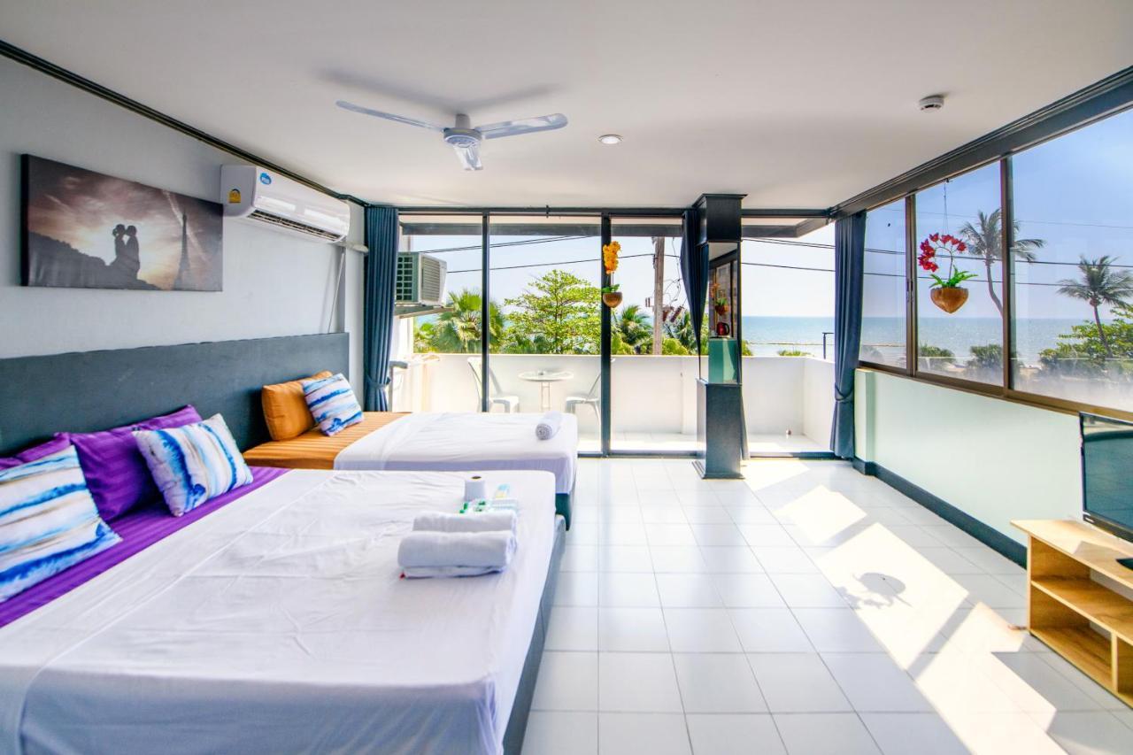 Happy Jomtien - Beachfront Экстерьер фото